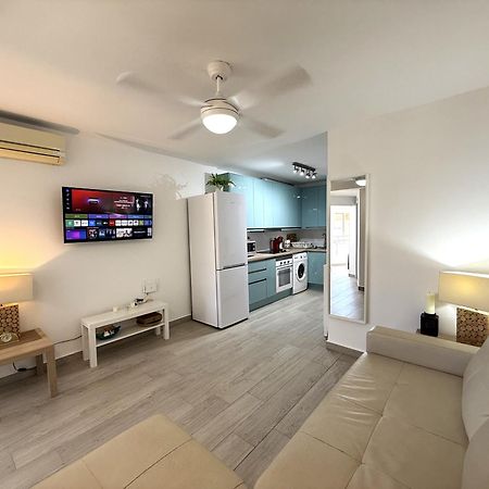R39 Modern One Bedroom Alcantara ลากาลาเดมิฮาส ภายนอก รูปภาพ