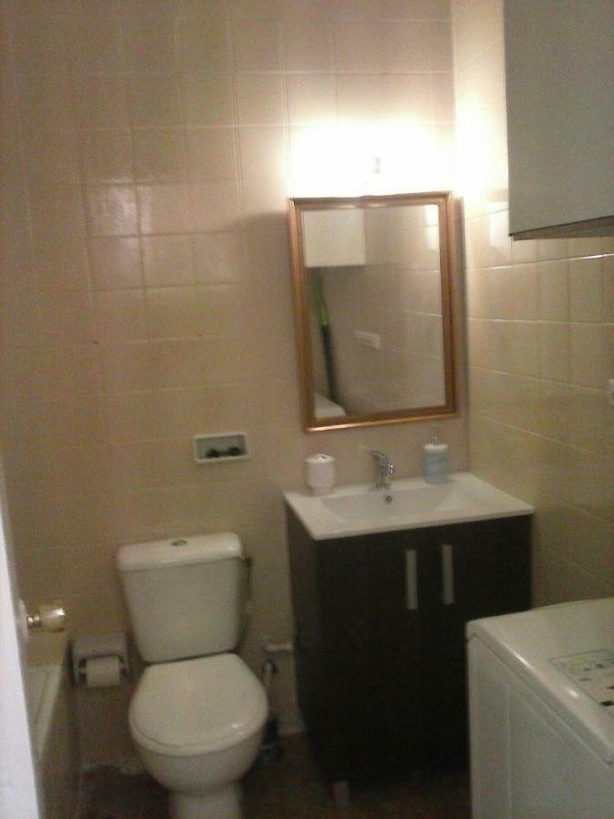 R39 Modern One Bedroom Alcantara ลากาลาเดมิฮาส ภายนอก รูปภาพ
